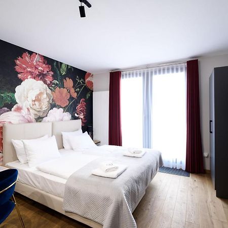 Aparthotel Inspire Miodova Residence Krakow Exterior photo