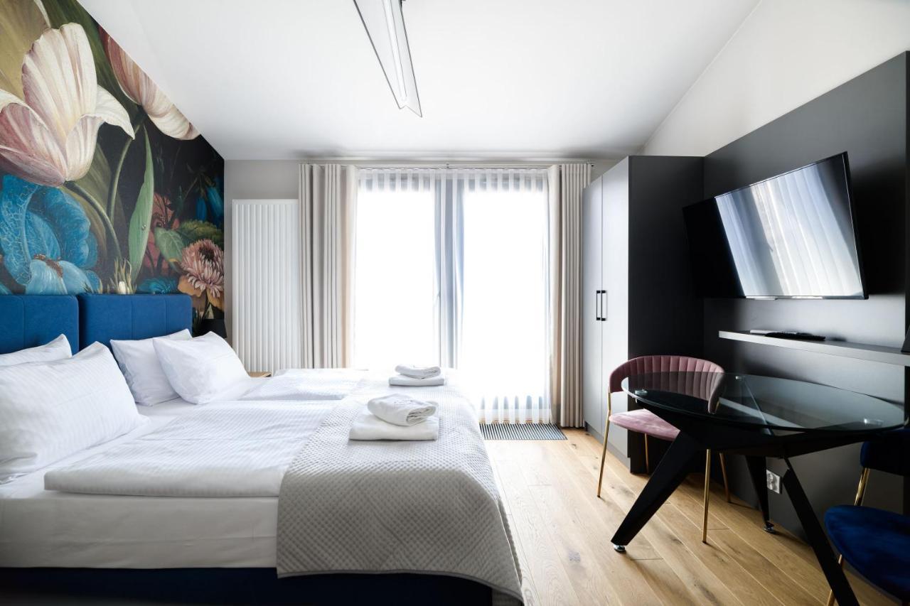 Aparthotel Inspire Miodova Residence Krakow Exterior photo