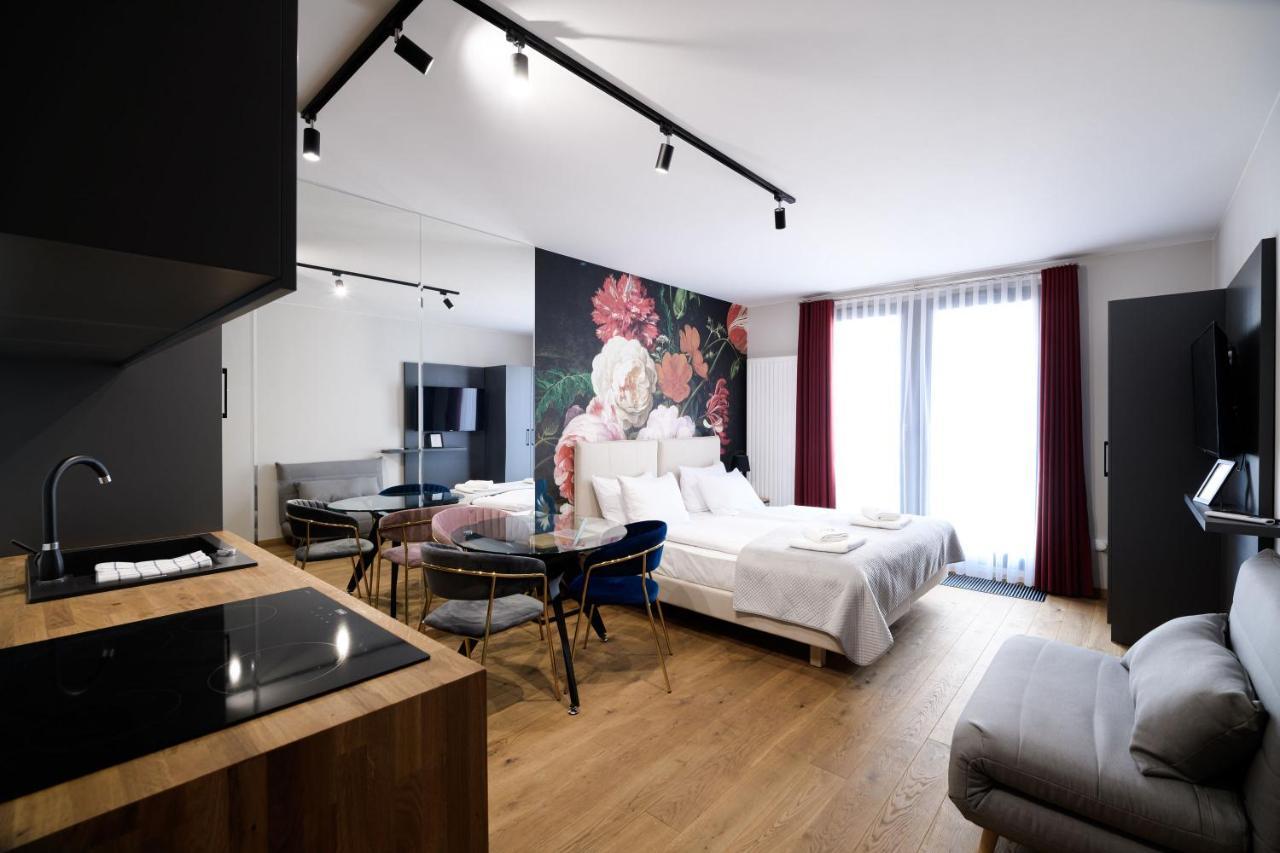 Aparthotel Inspire Miodova Residence Krakow Exterior photo