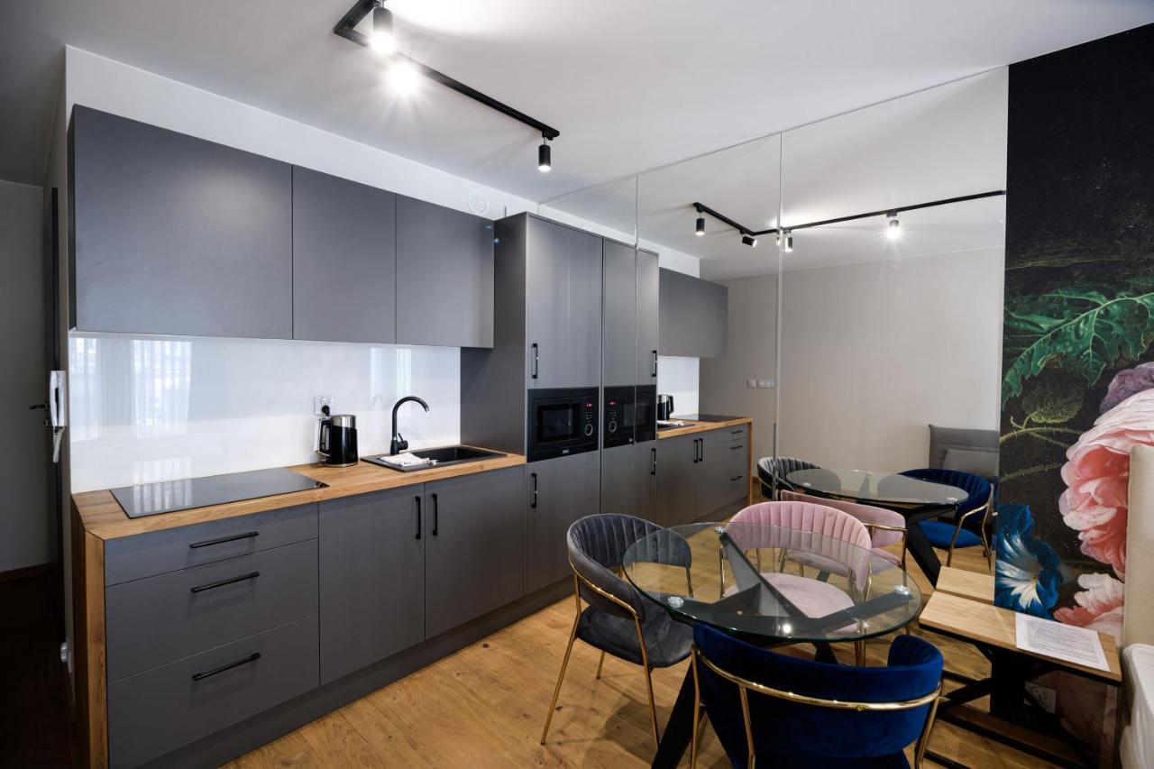 Aparthotel Inspire Miodova Residence Krakow Exterior photo