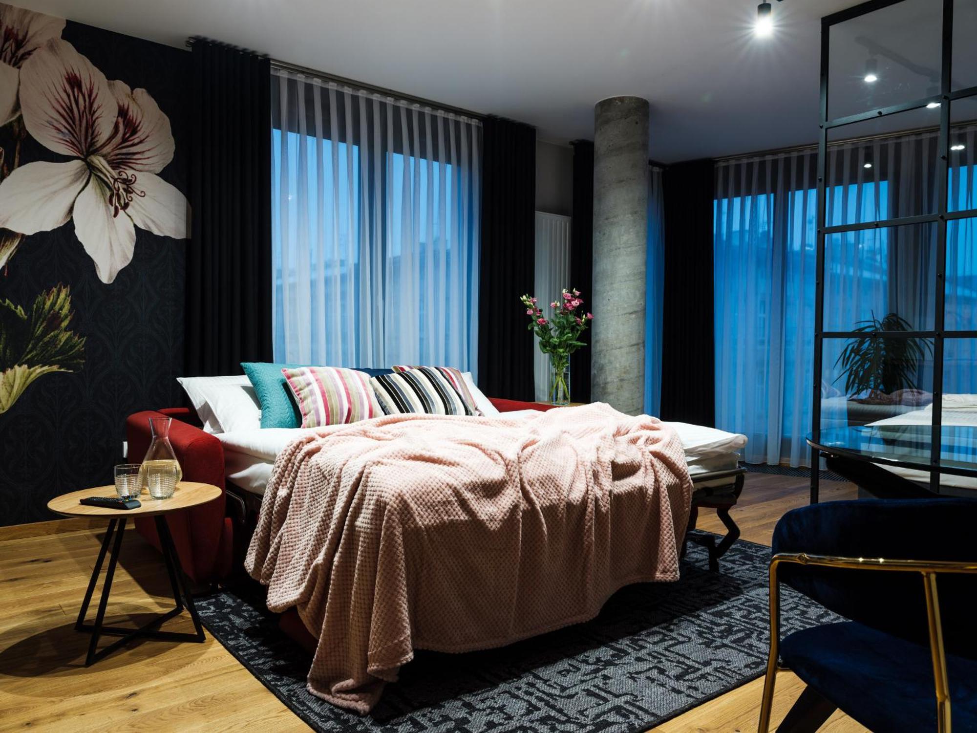 Aparthotel Inspire Miodova Residence Krakow Room photo
