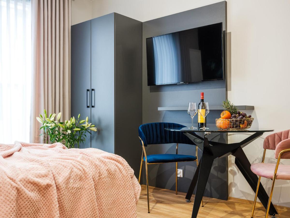 Aparthotel Inspire Miodova Residence Krakow Exterior photo